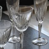 18 verres sur pied en cristal d'Arques