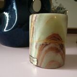 Onyx pot
