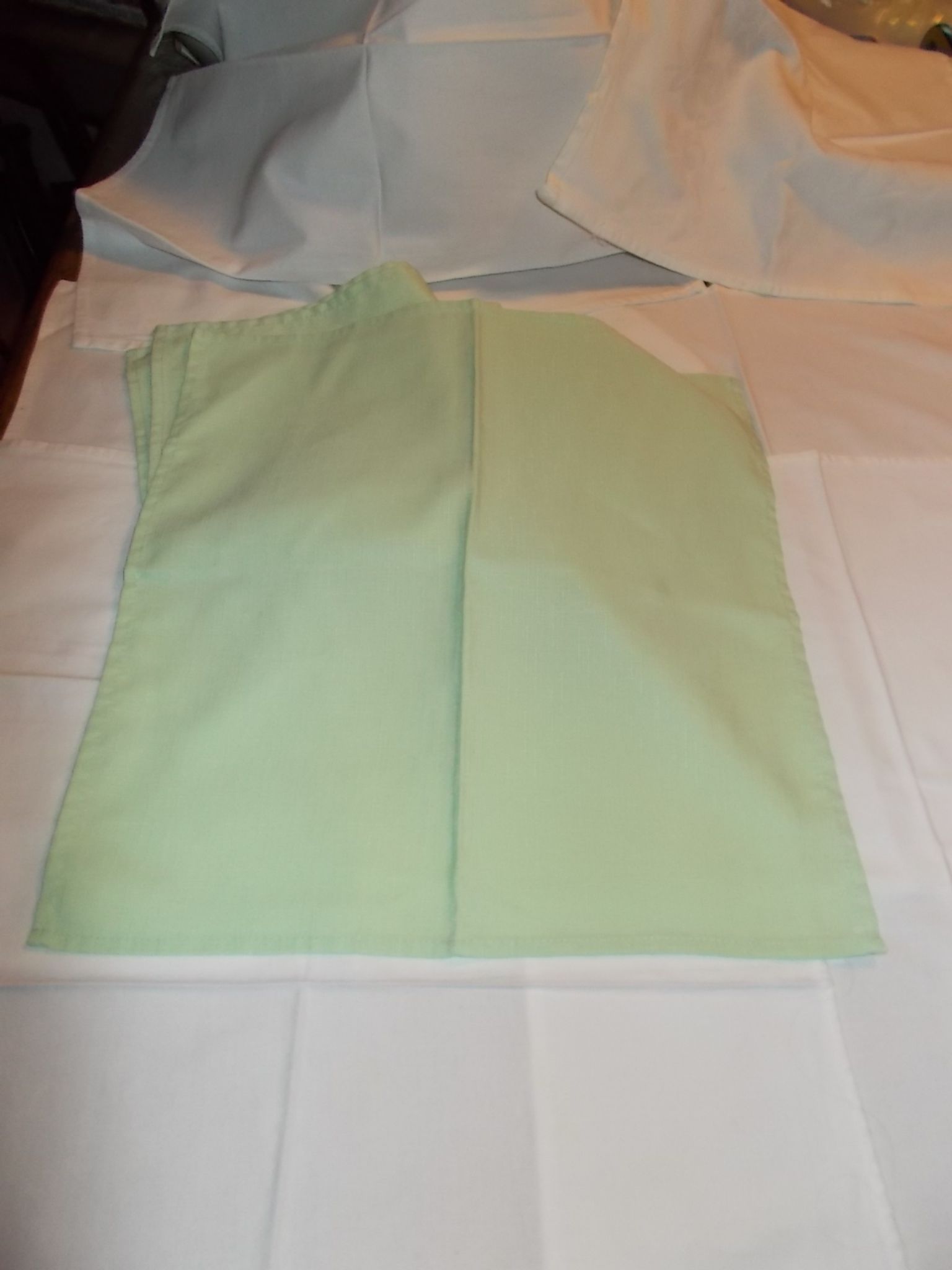 Lot de 12 serviettes de table verte