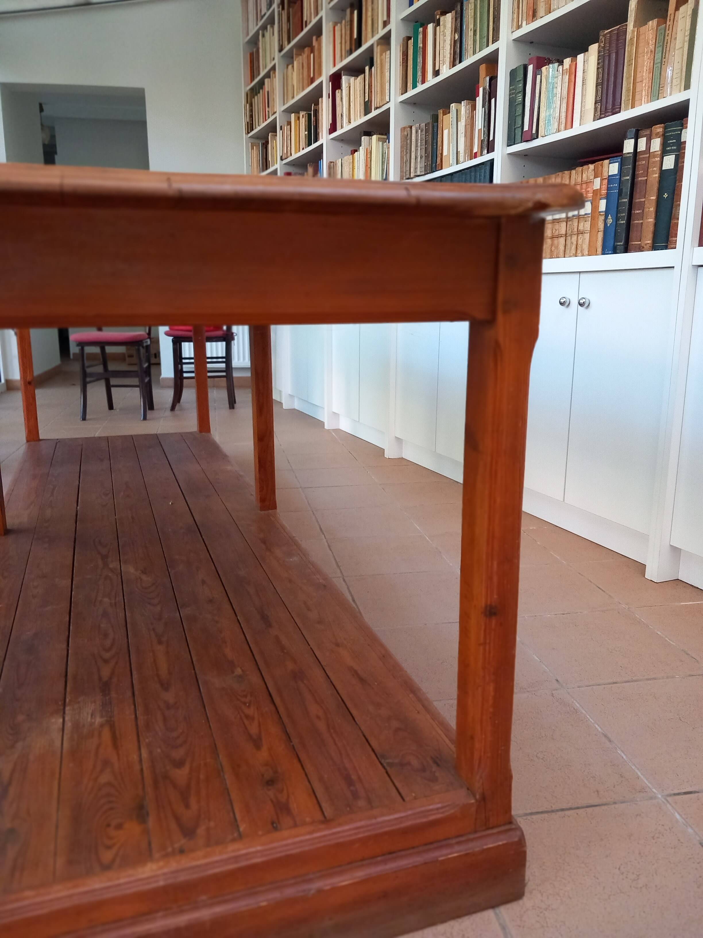 large draper's table