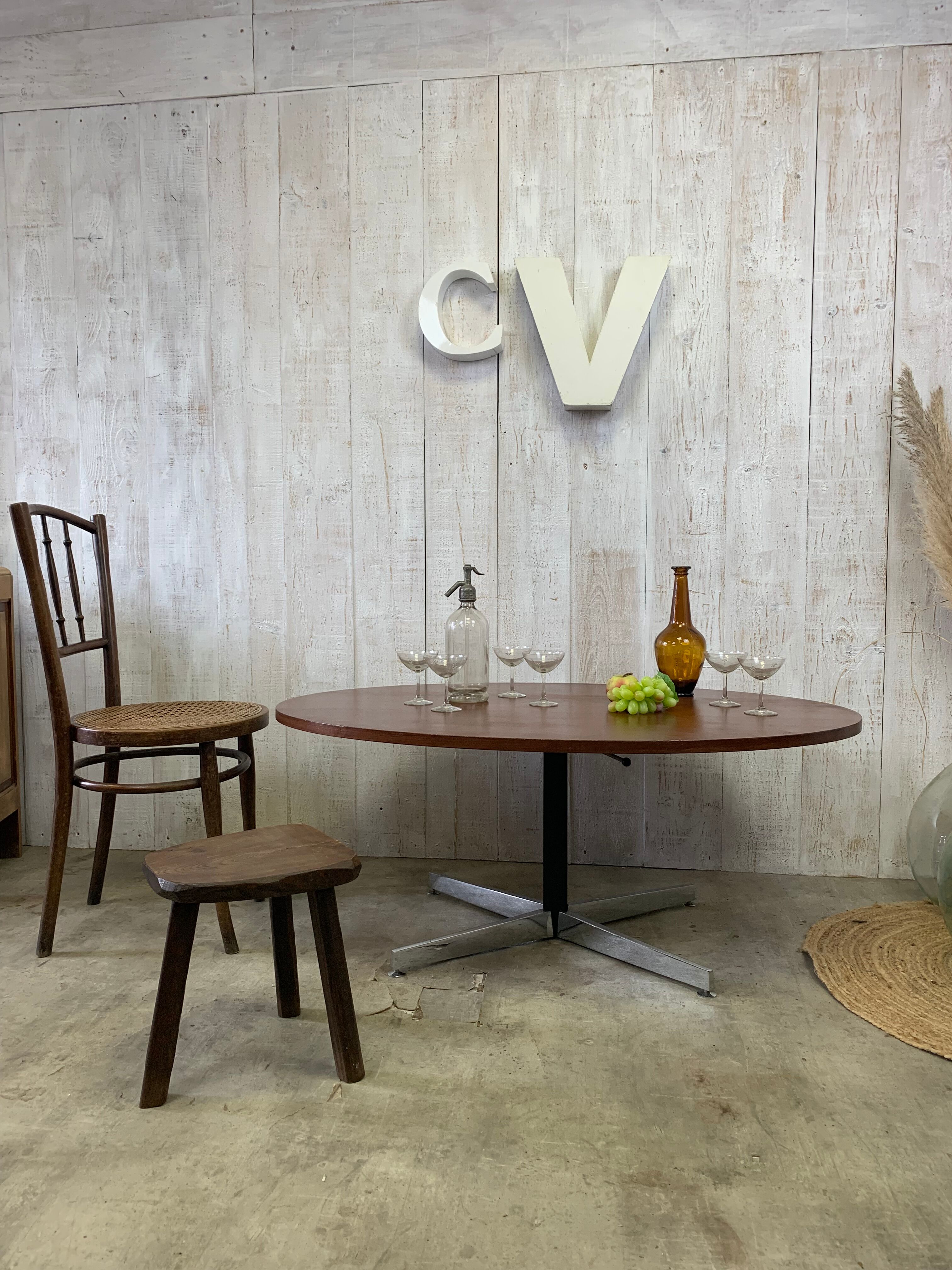 Vintage system table