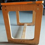 Child desk