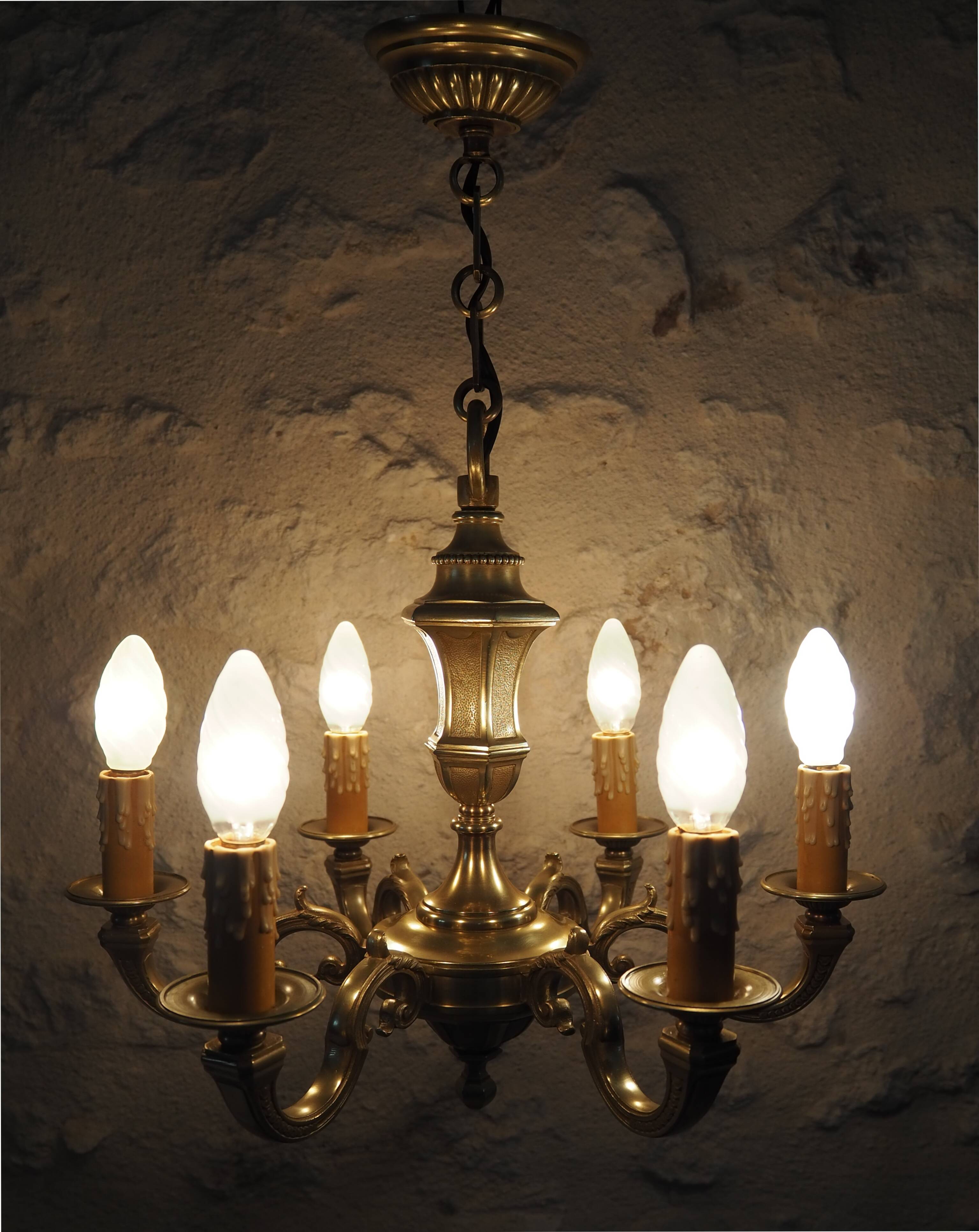 Bronze chandelier in Louis XV style - 6 lights