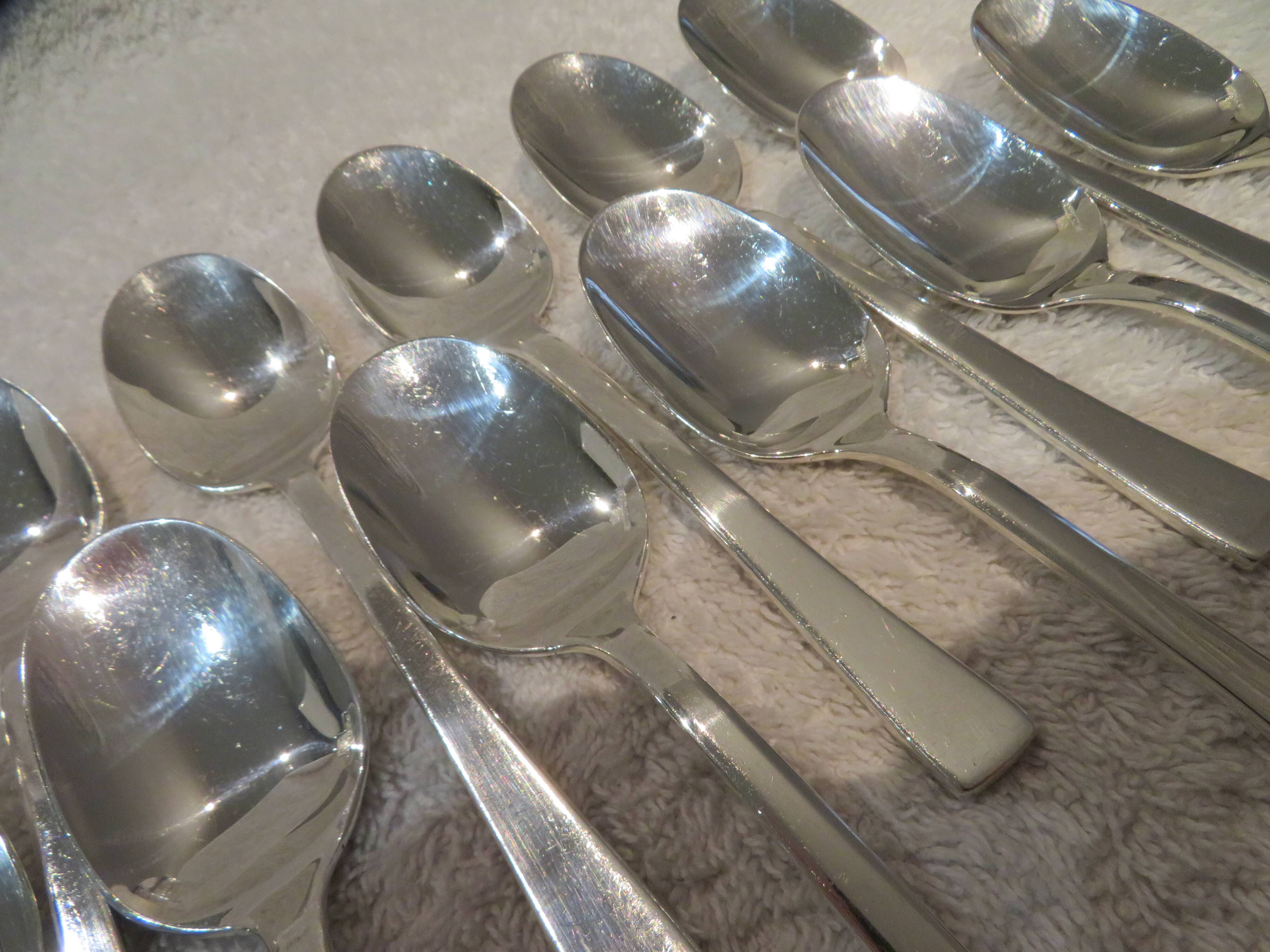 12 silver-plated coffee spoons by Christofle Concorde, 13.6 cm