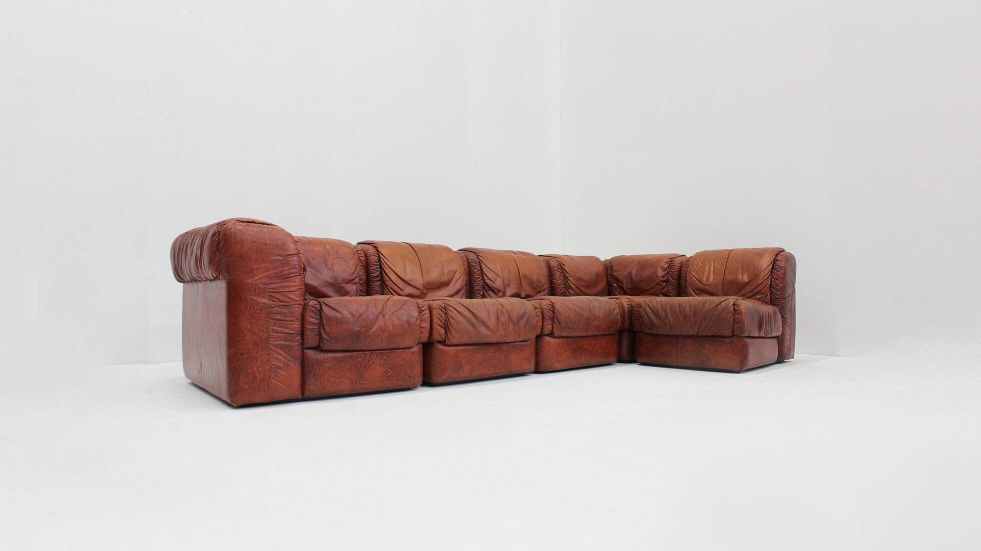 Vintage Seven Salotti modular sofa in cognac leather, Italy 1970s