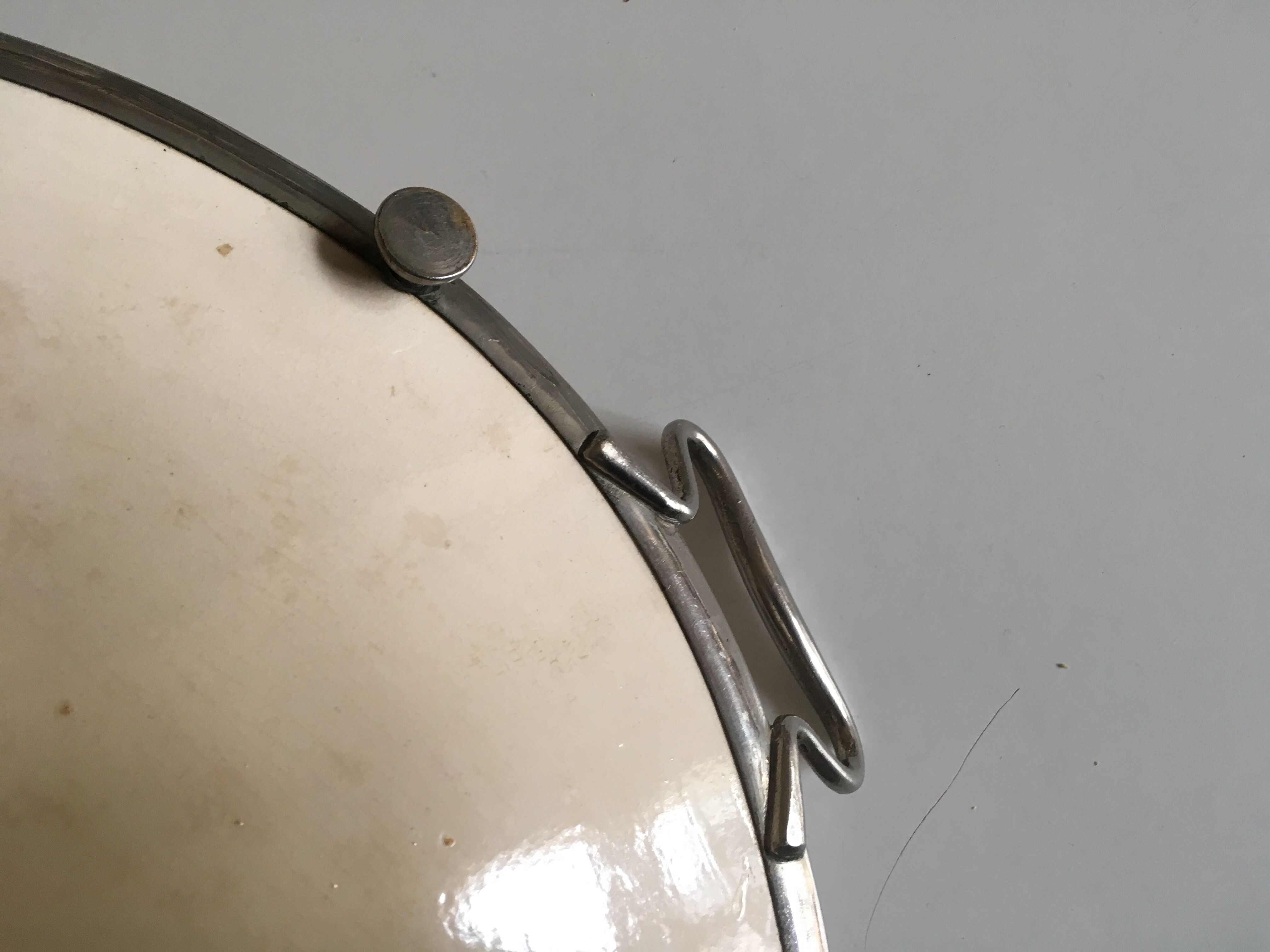 Napoleon III cake dish flowers of violet faience iron earth