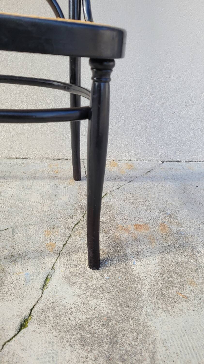 Thonet bistro chair n°17 canework and bentwood - 1900s