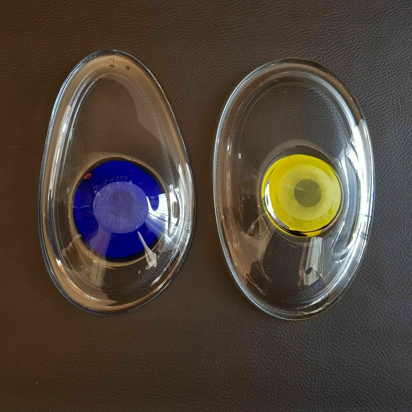 Pair of blown art glass cups by Eric Lindgren Claret