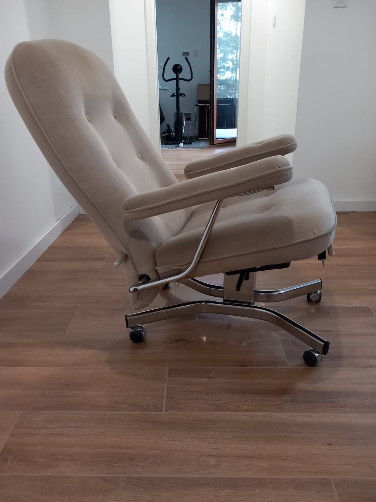 Everstyl armchair, France, 1970s