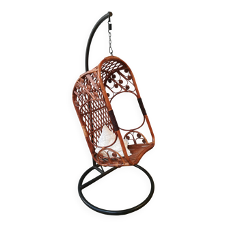 Vintage rattan hanging chair in perfect condition