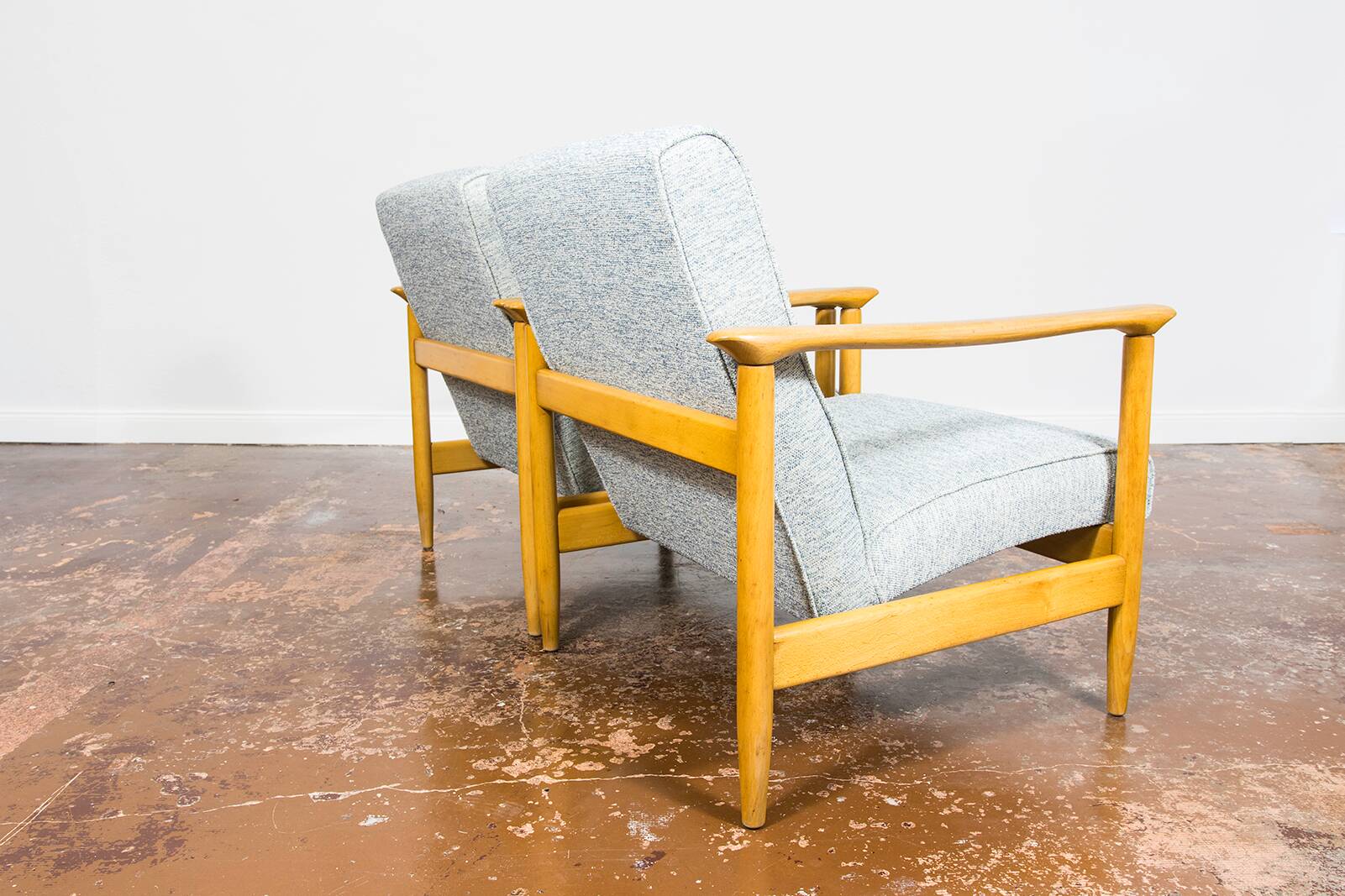 Vintage Armchairs Gfm 142 By Edmund Homa, Gfm, Poland, 1960’s, Set Of 2