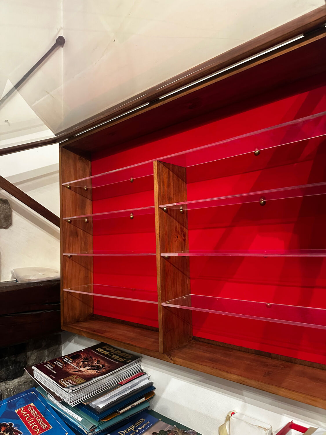 Wall display case for Collection - Wood and Plexiglass D 18 cm / W 106 cm / H 7 cm