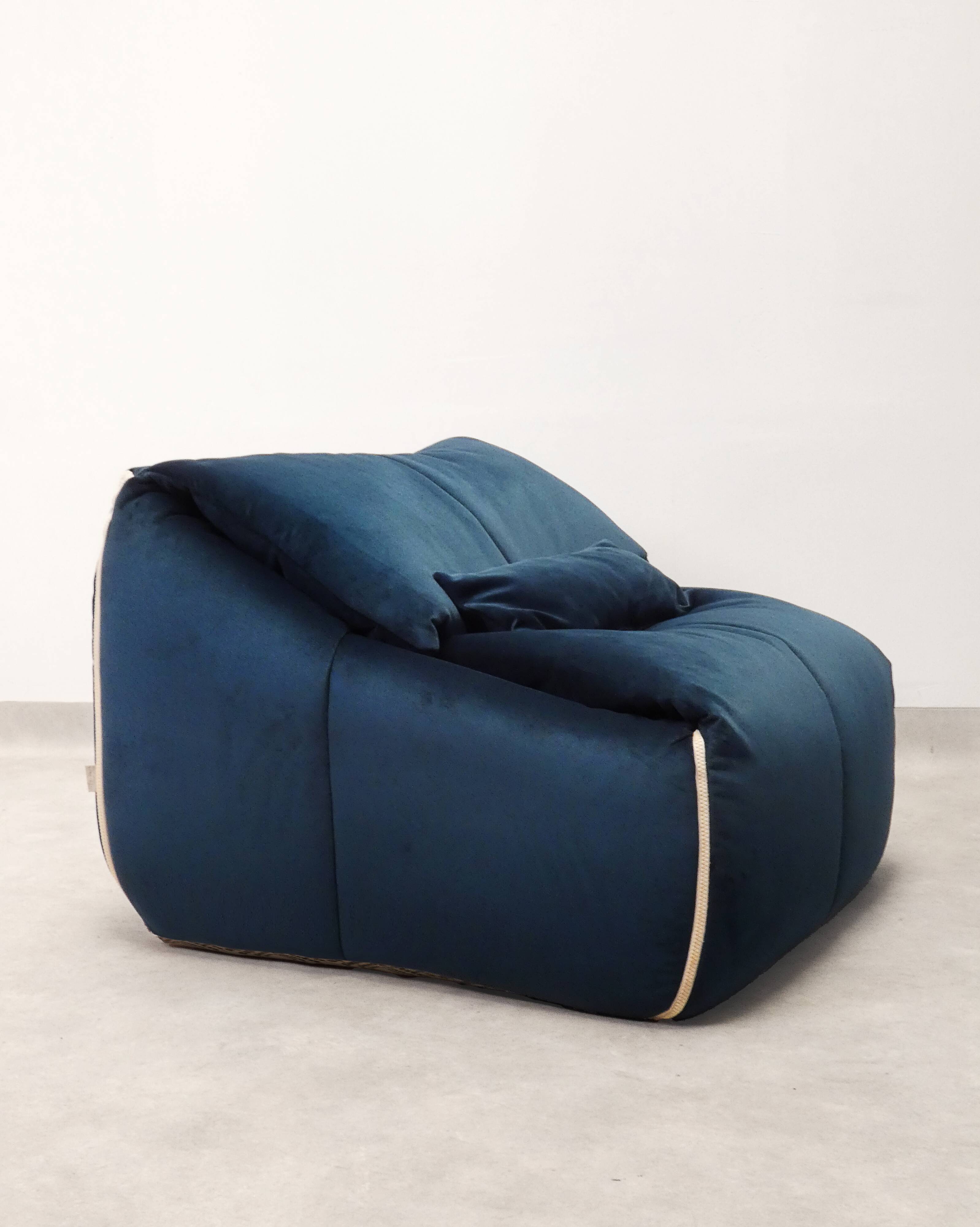 Plumy armchairs - Annie Hiéronimus for Cinna