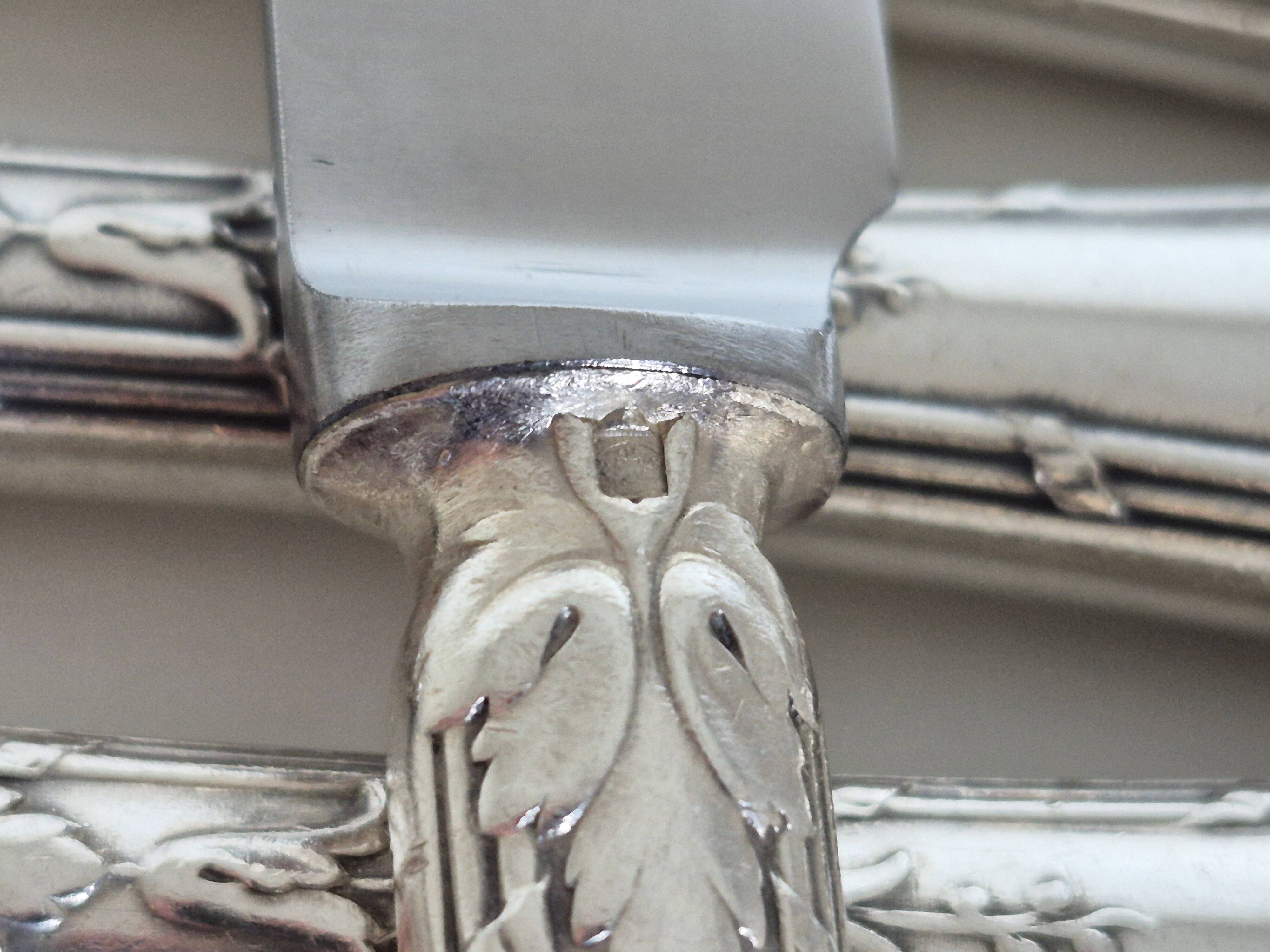 Lot de 6 couteaux de table Christofle ,  lame inox et manche en argent