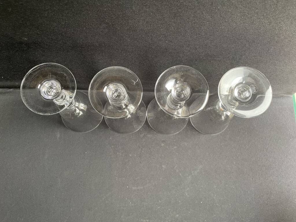 4 Water glasses – Stamped blown crystal