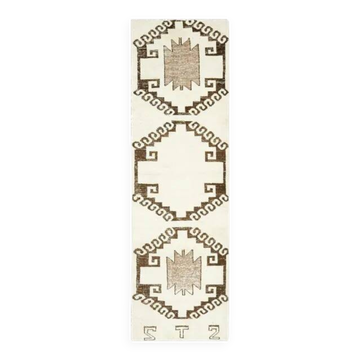 Tapis coureur vintage turc en laine et coton beige noué à la main des années 1970 94x316