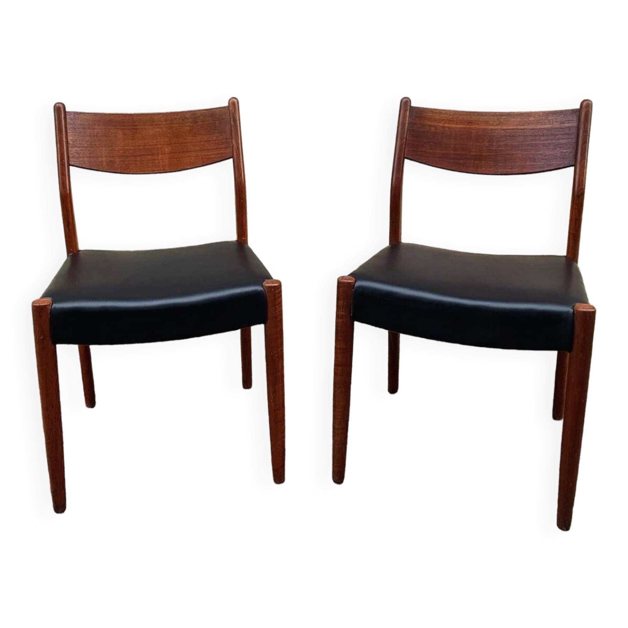 Vintage Scandinavian chairs in wood and leatherette restored
