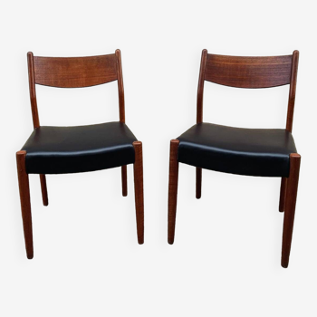 Vintage Scandinavian chairs in wood and leatherette restored
