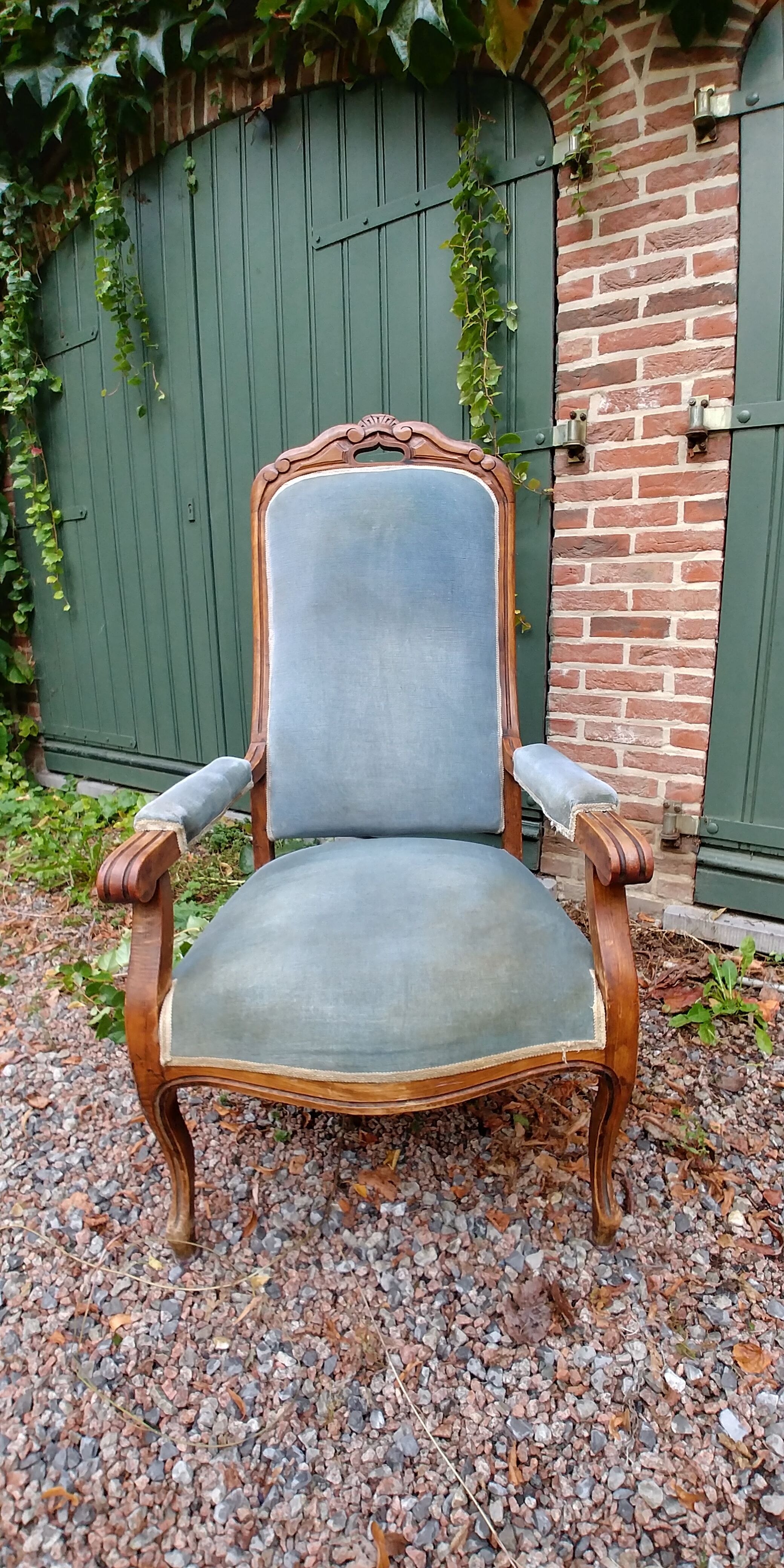 Voltaire chair