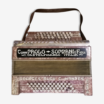 Ancien accordéon  Paolo Soprani