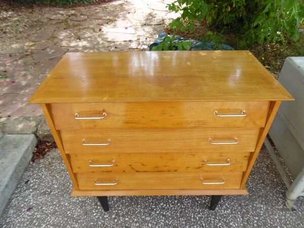 Vintage dresser