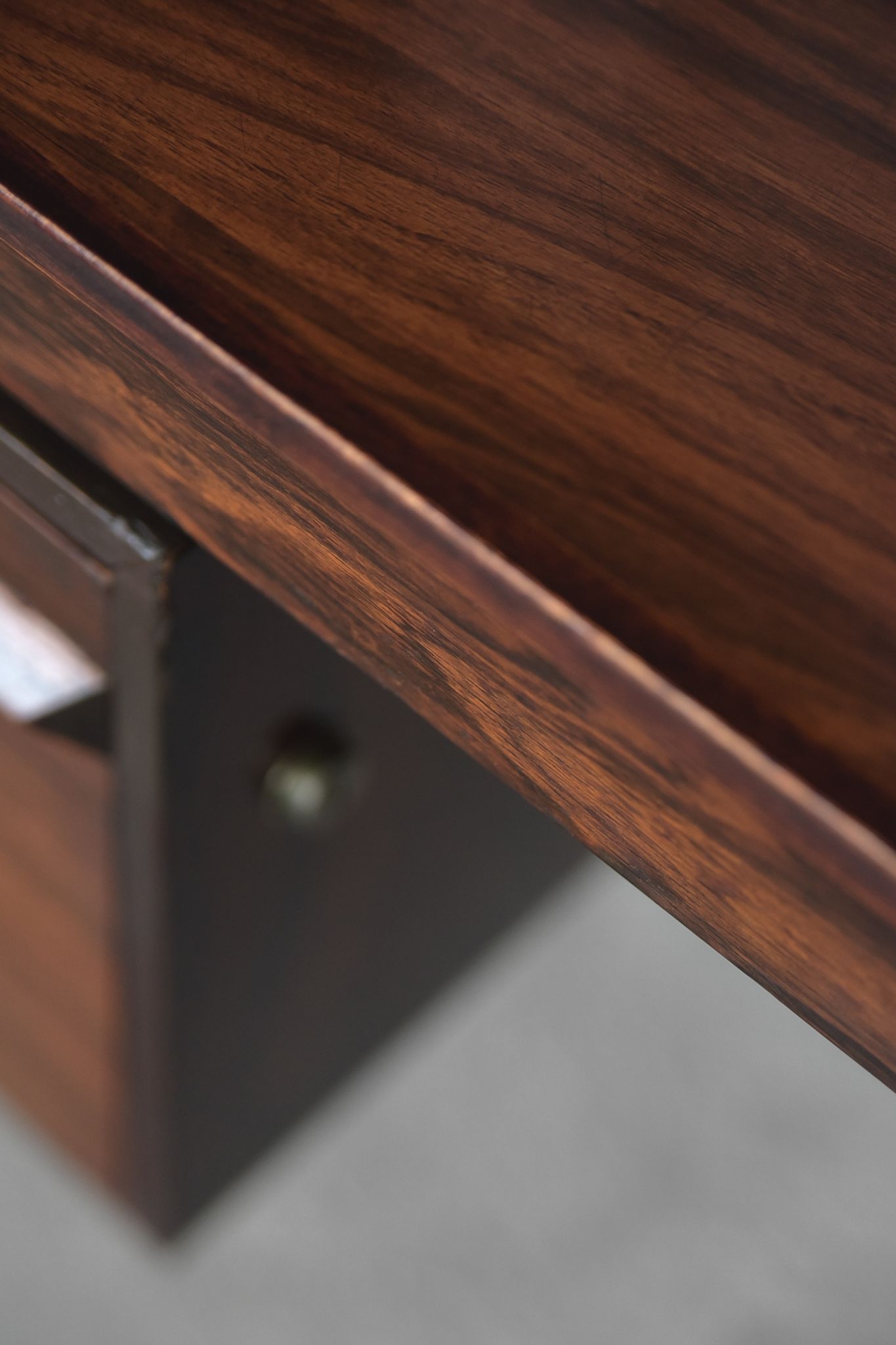Executive rosewood Norwegian desk by Torbjørn Afdal for Haug Snekkeri AS Bruksbo, 1960s