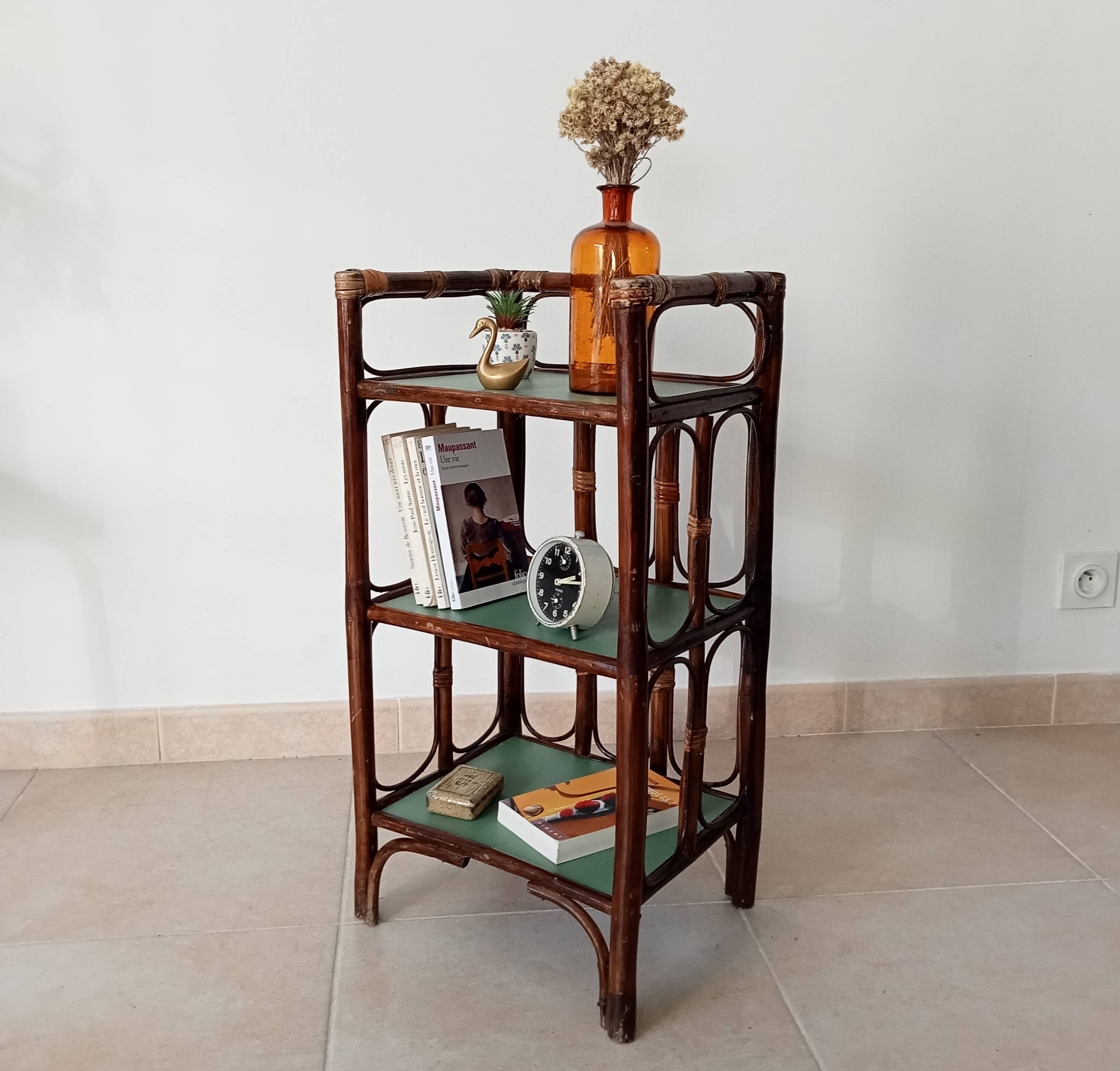 Vintage standing shelf in bamboo and rattan