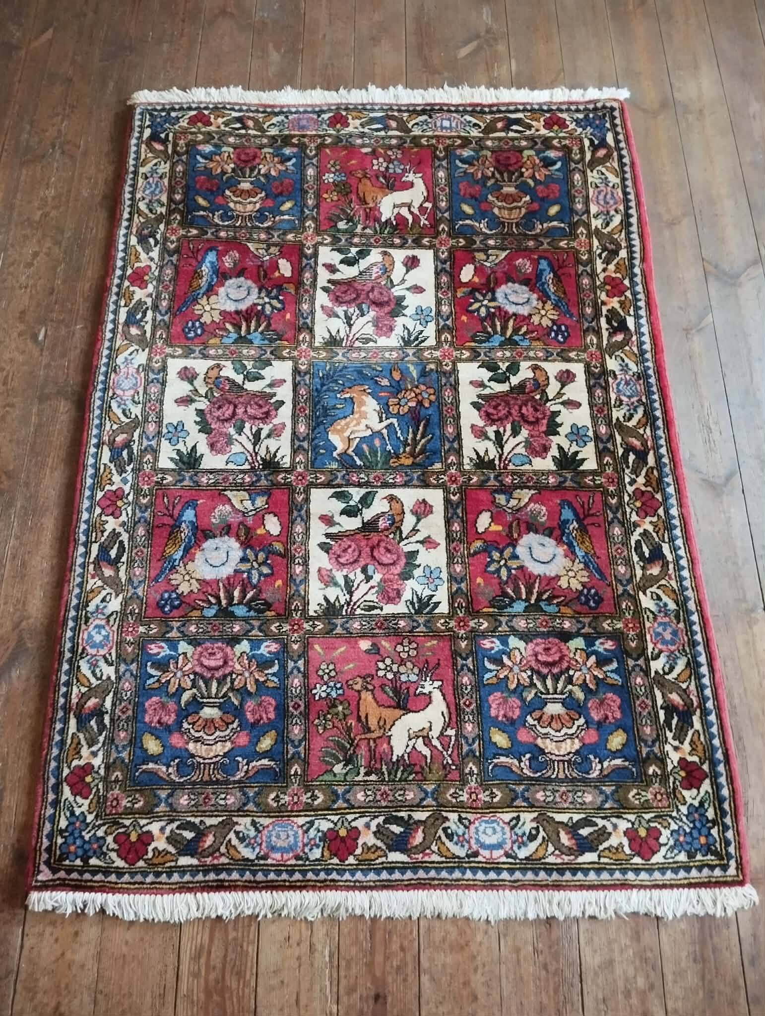 Handmade Bachtiar Djahad Persian rug 160x108cm