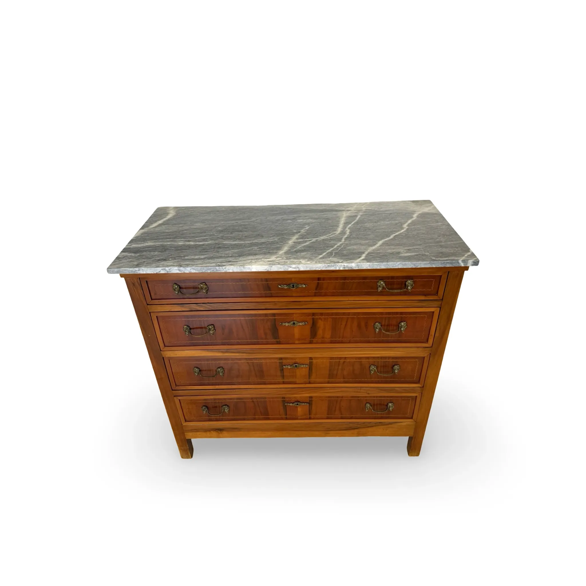 Elegant antique chest of drawers, dating to the early 20th century, ci