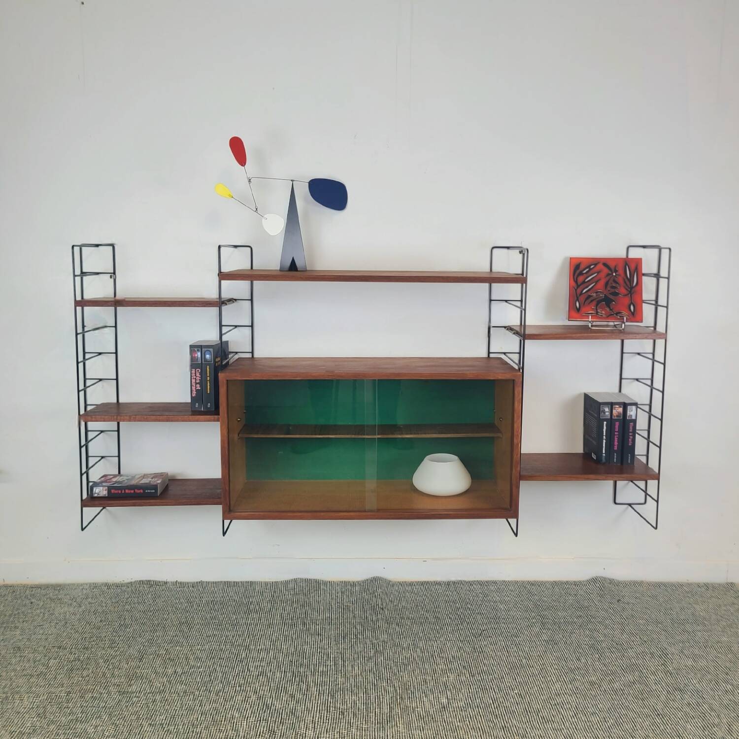 Bibliothèque murale suspendue étagères scandinave vintage teck 1960