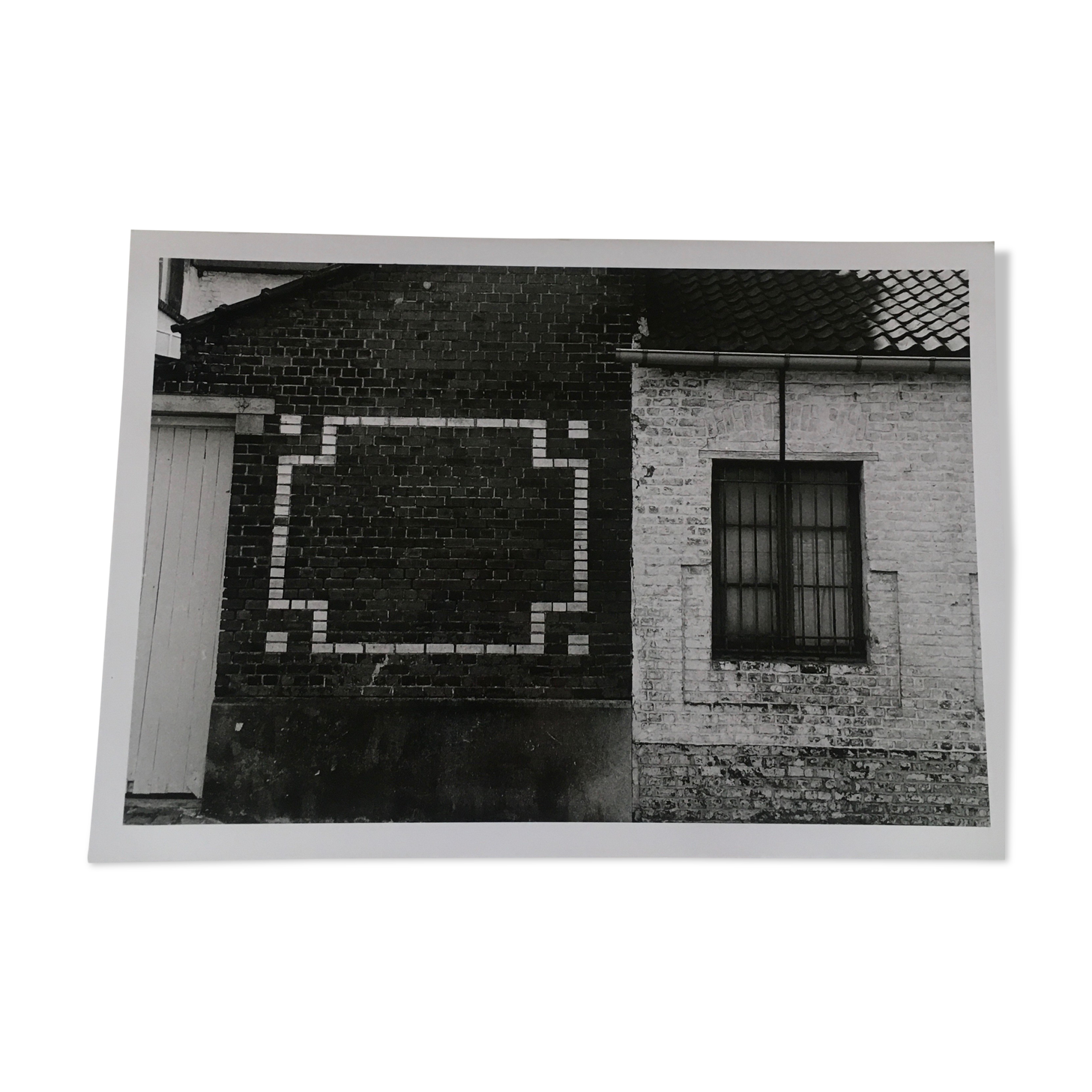 Graphic print. architecture belgium 90s