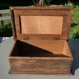 Small wooden chest/box