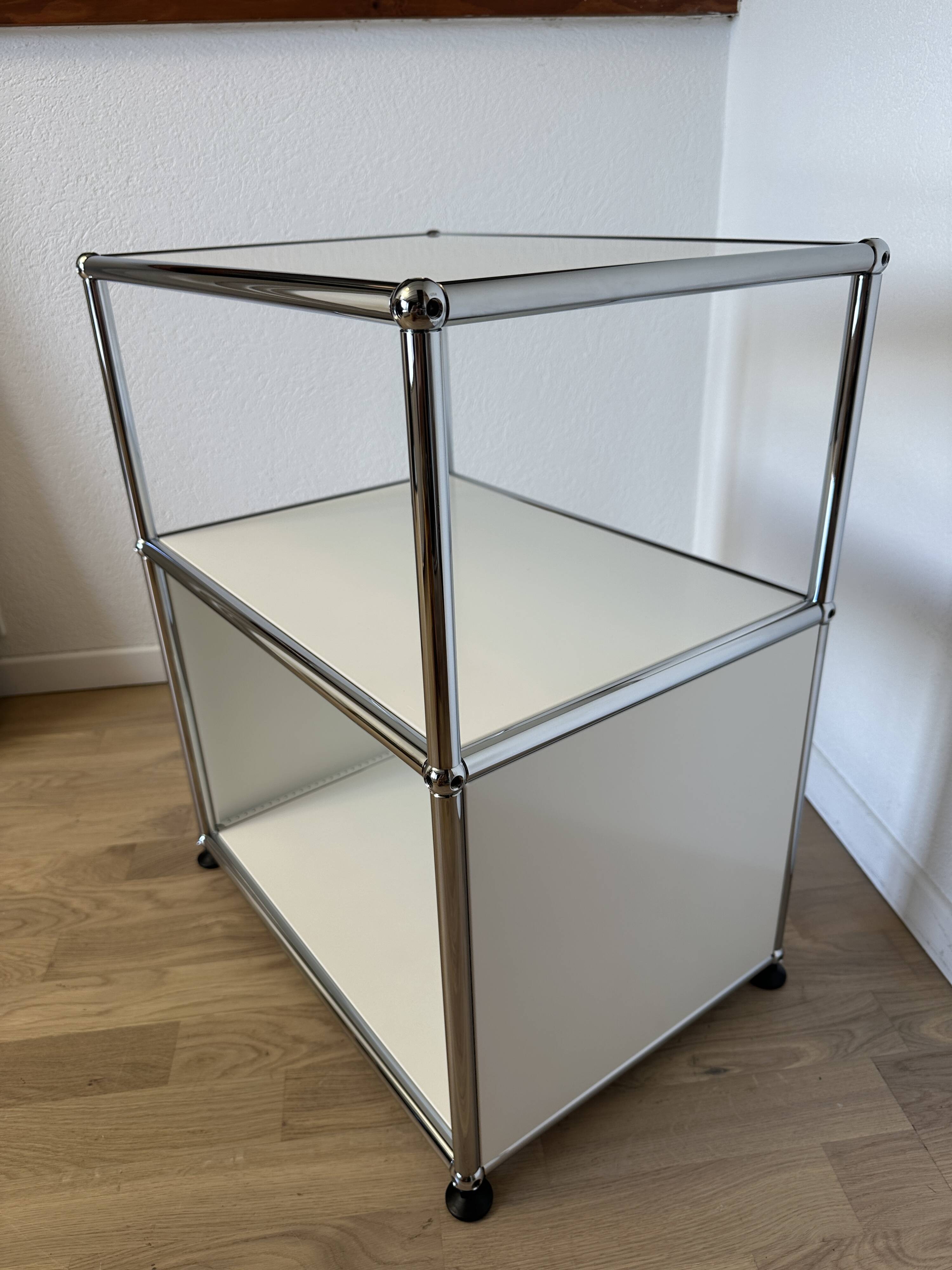 Table d’appoint USM Haller en Blanc Pur
