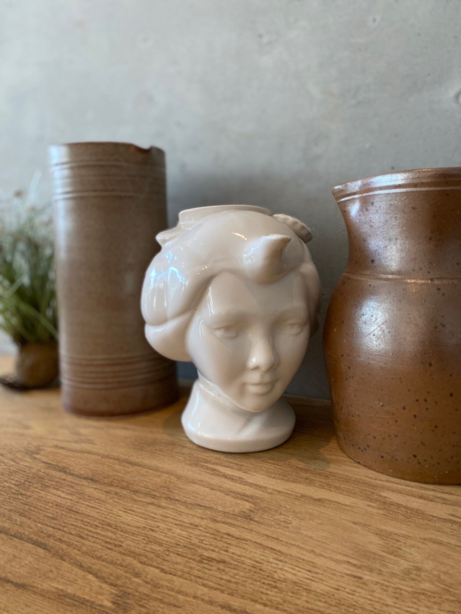 Vase Woman Face