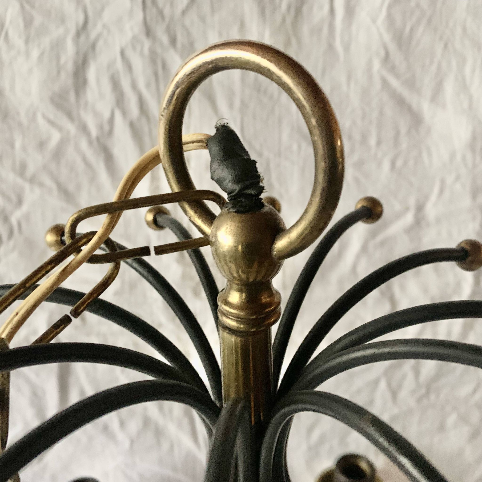 Lustre 6 feux vintage en métal noir et laiton