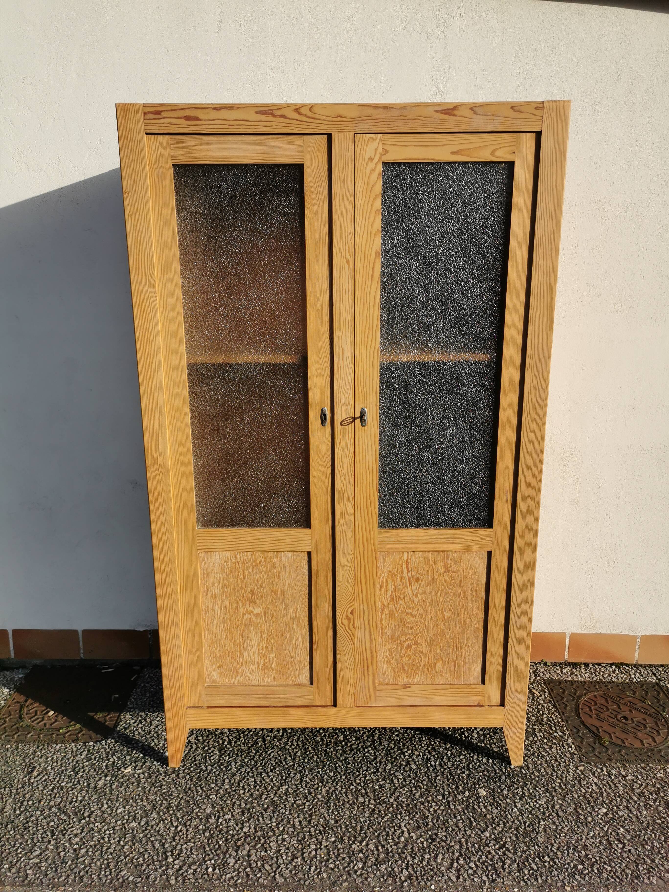 Parisian glazed wardrobe