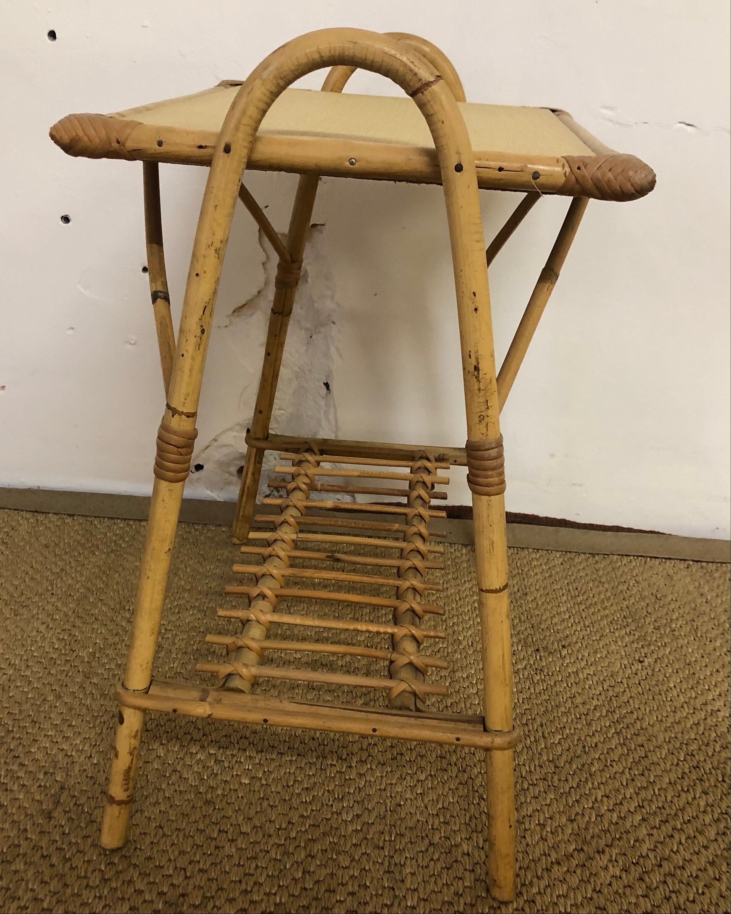 Rattan table