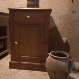 Solid pine jam maker