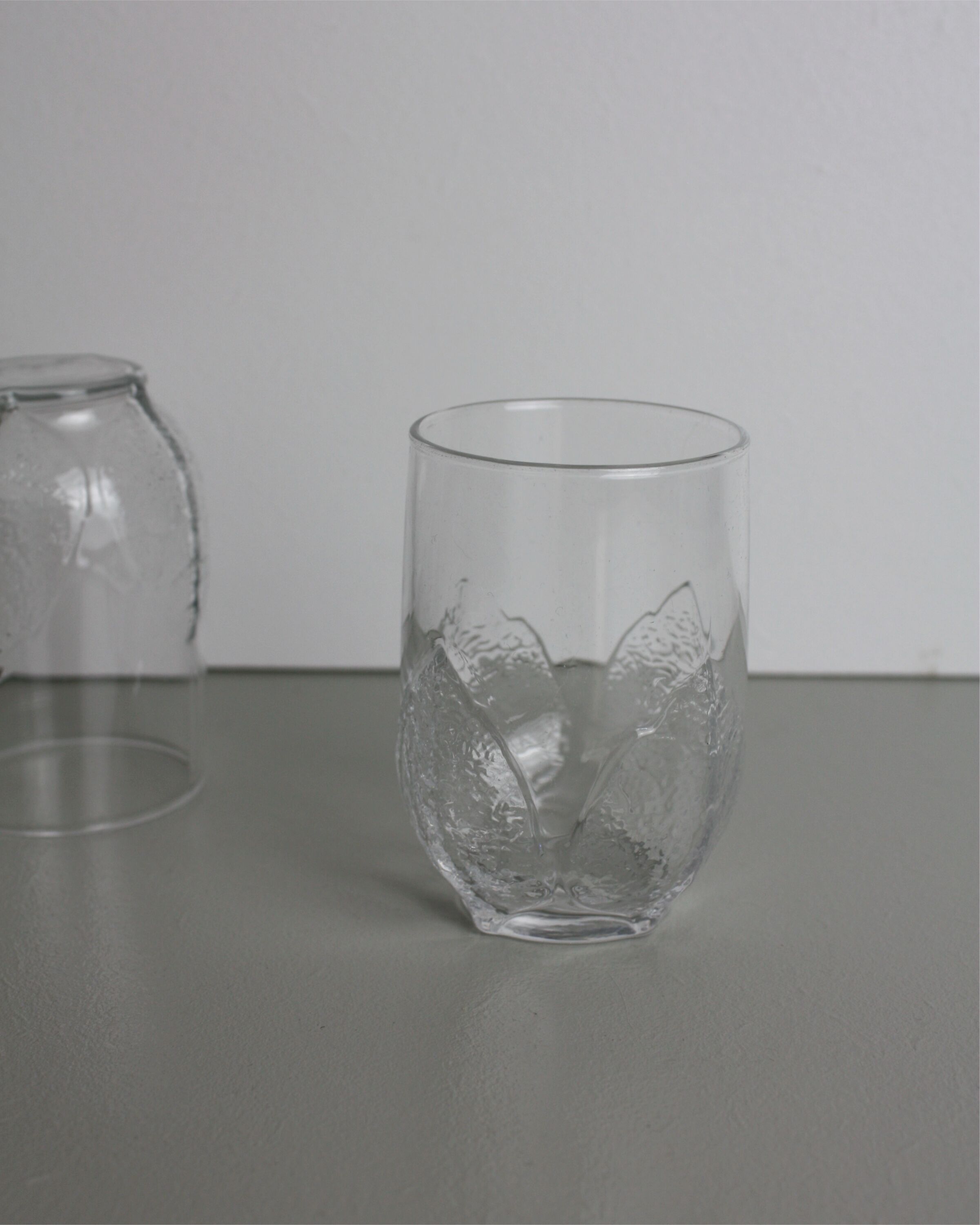 Set of 6 glass glasses leaf pattern