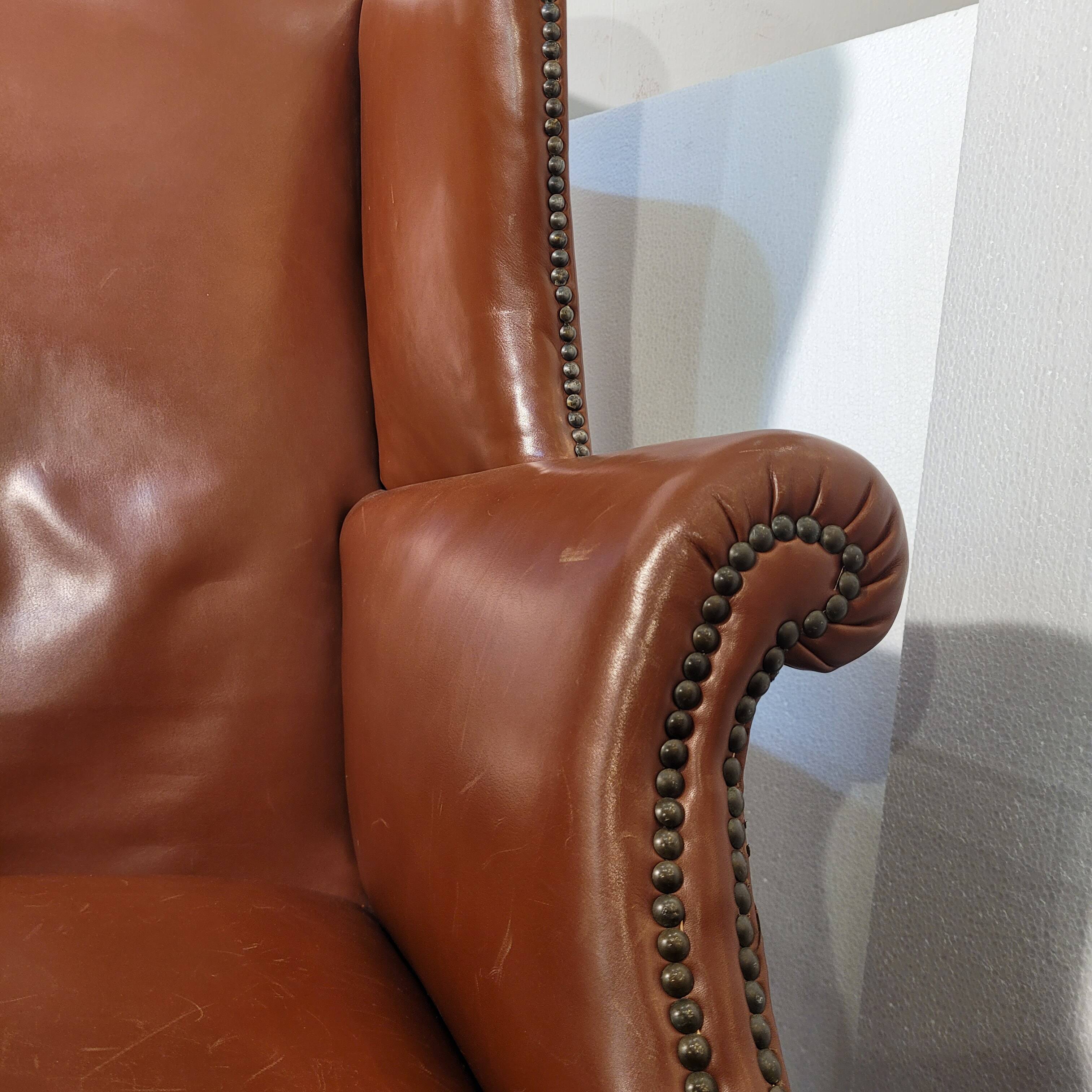 Butaca Chesterfield / Sillón Orejero “Wing Chair”, pp. s. XX - Reino Unido