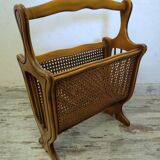 Porte revue en bois et cannage