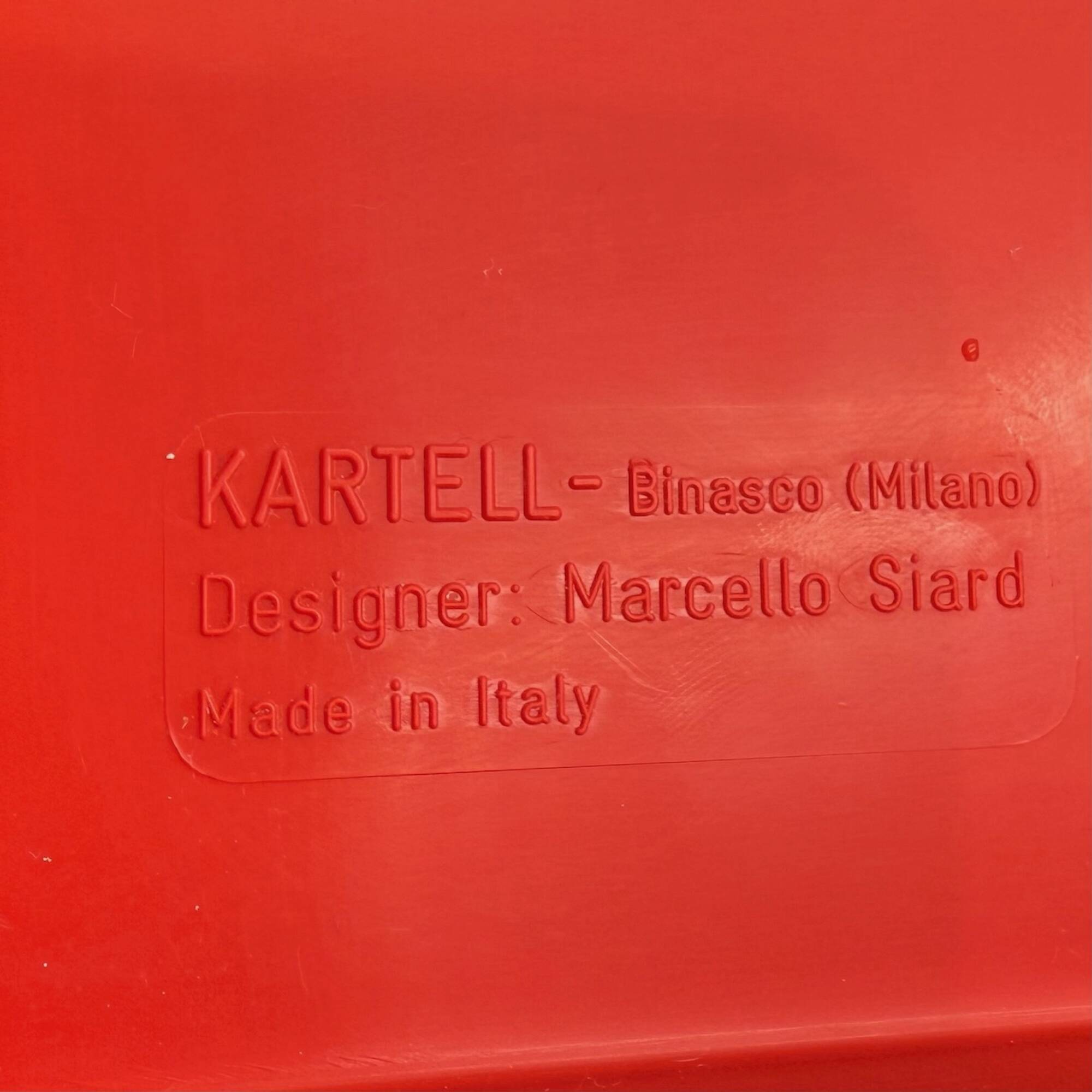 Pair of 1970s Kartell shelves by Marcello Siard