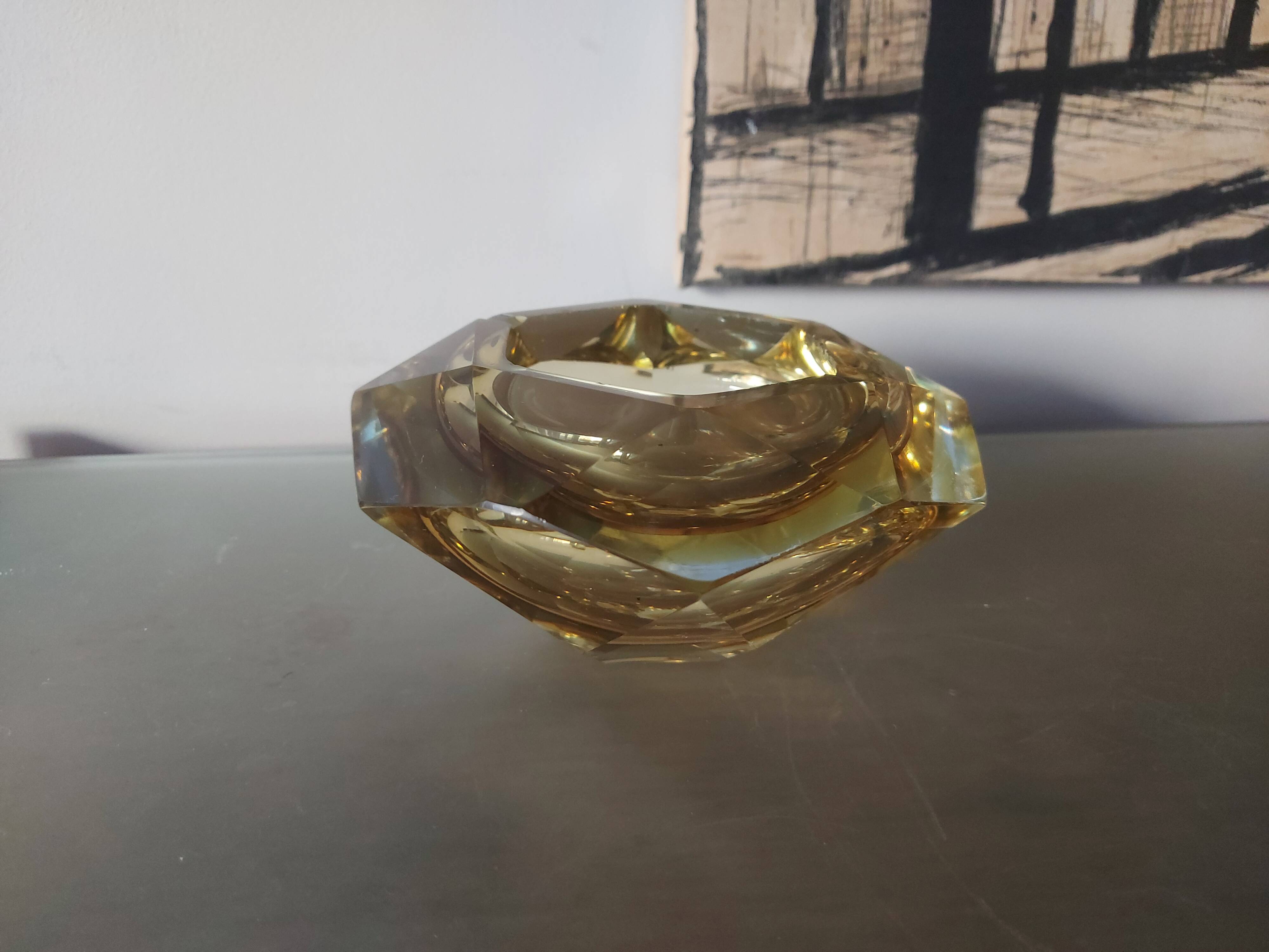 Design glass ashtray