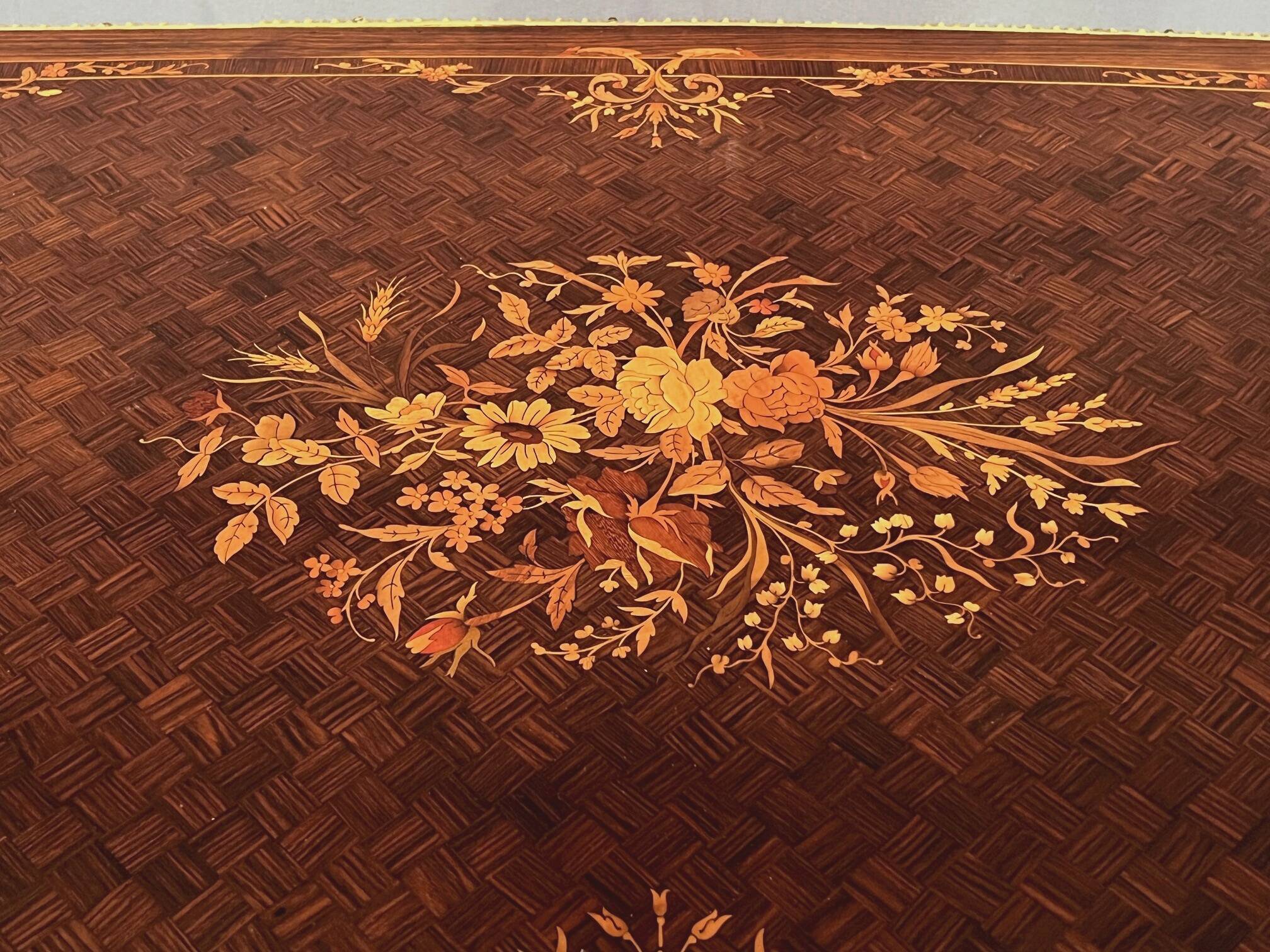 Lady's desk in Louis XV style.