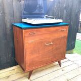 Meuble hi-fi compas