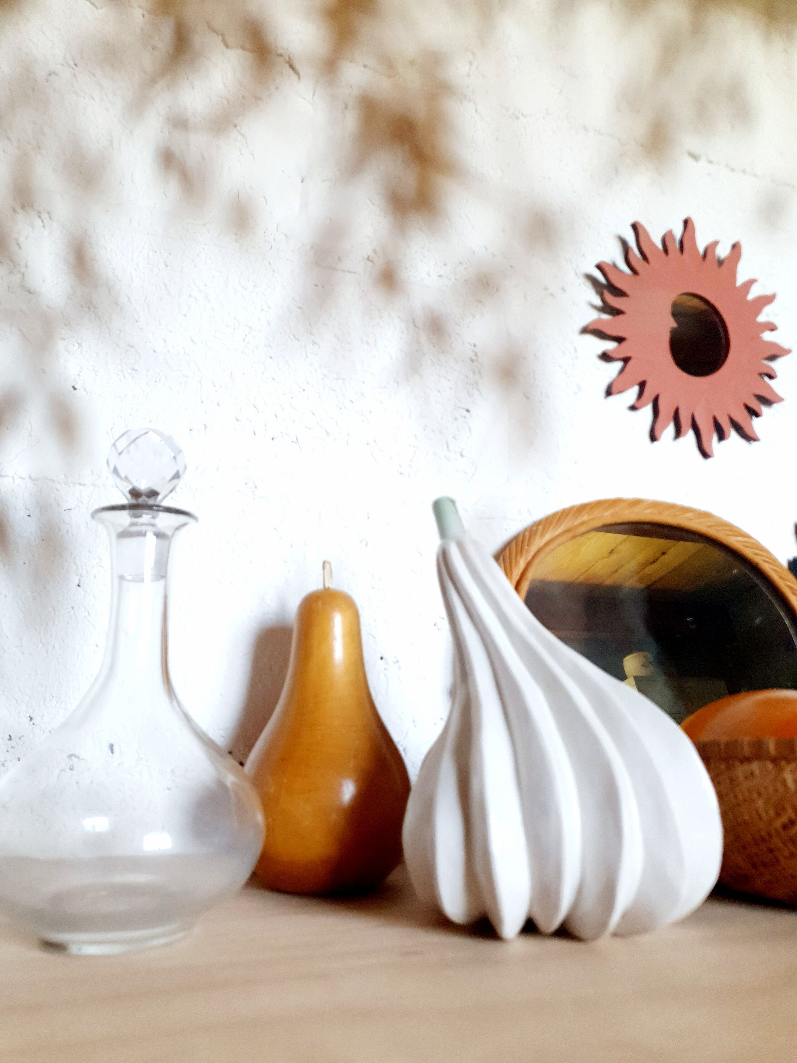 White ceramic coloquinte