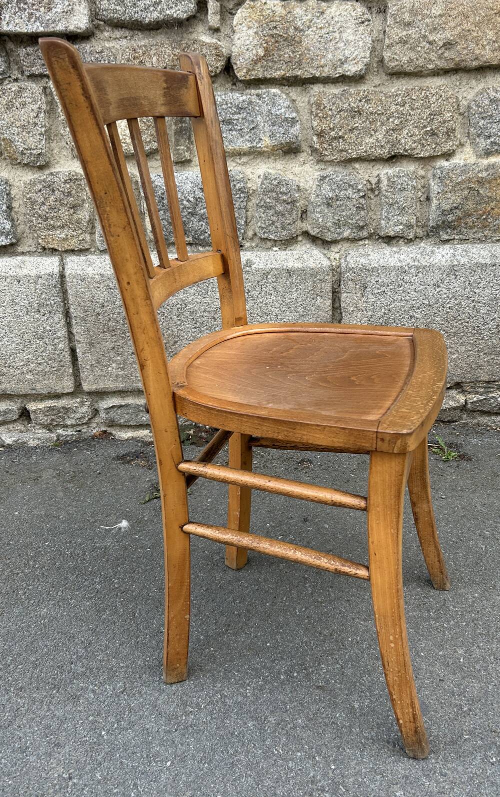 Set of 5 mismatched vintage blond wood bistro chairs