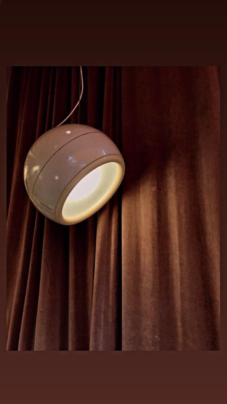 Pallade hanging lamp, Studio Tetrarch edition Artemide, 1968