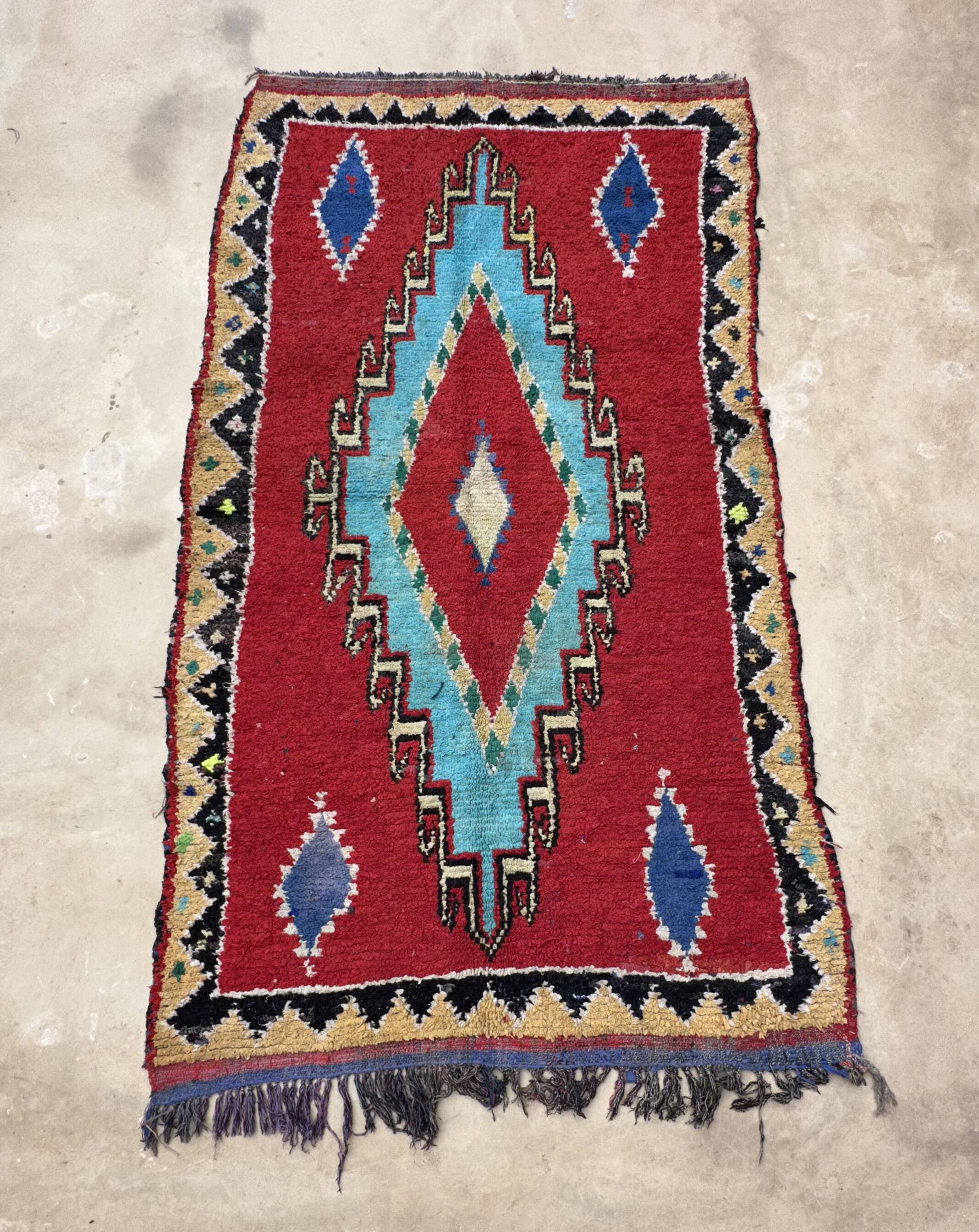 Tapis Berbère Boucherouite coloré - 145 x 267 cm
