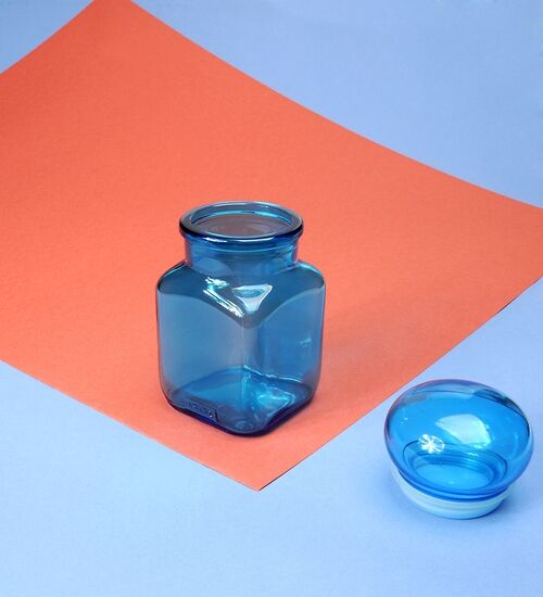 Bocal en verre bleu irisé